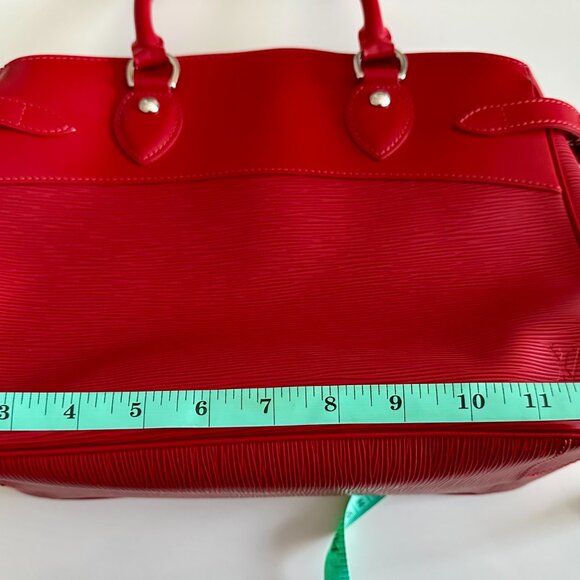 Red Epi Leather Passy PM Bag - Picture 13 of 15